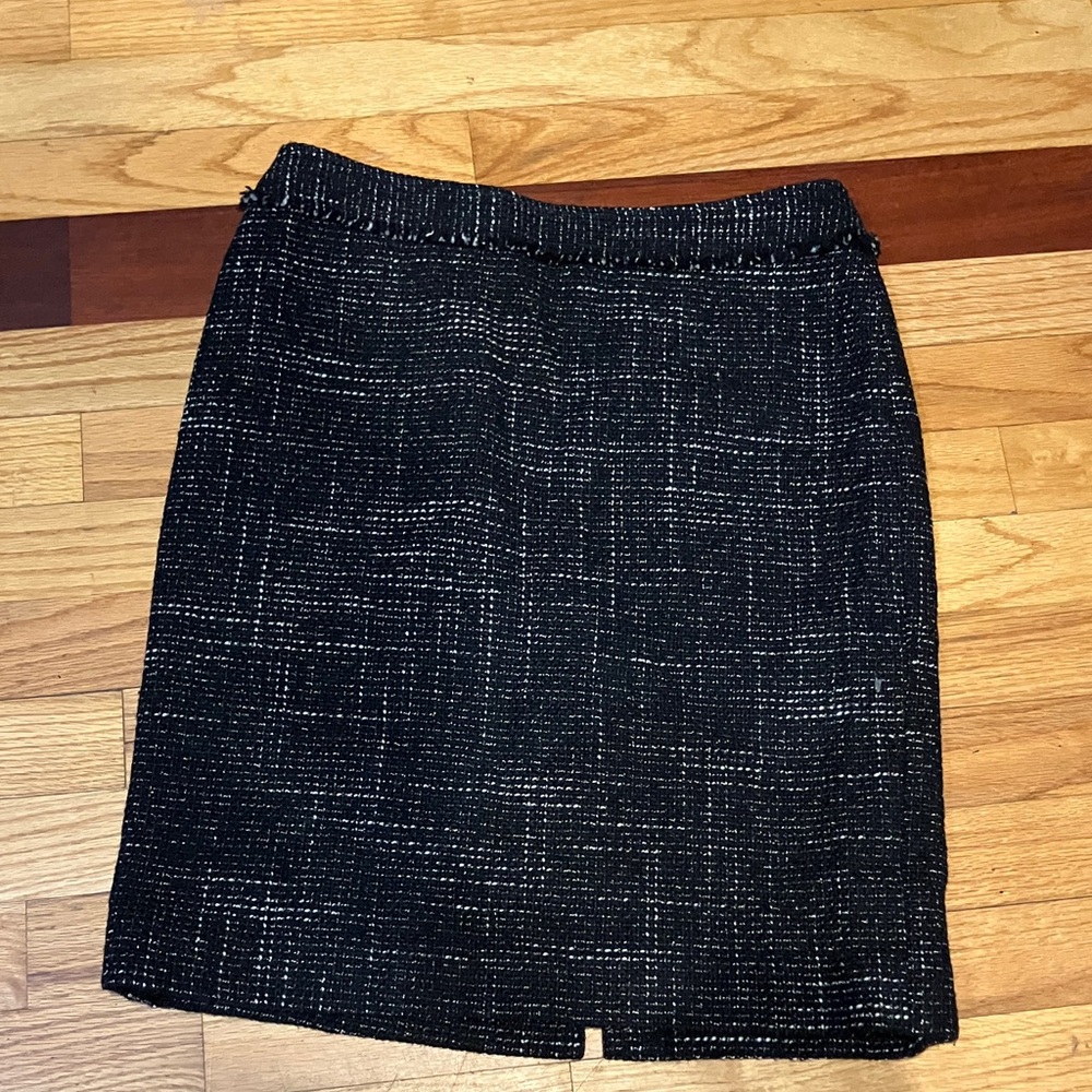 Ann Taylor Black and White Tweed Pencil Skirt